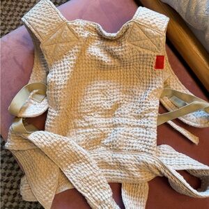 Sakura Bloom Carrier Coco Scout in Waffle Linen